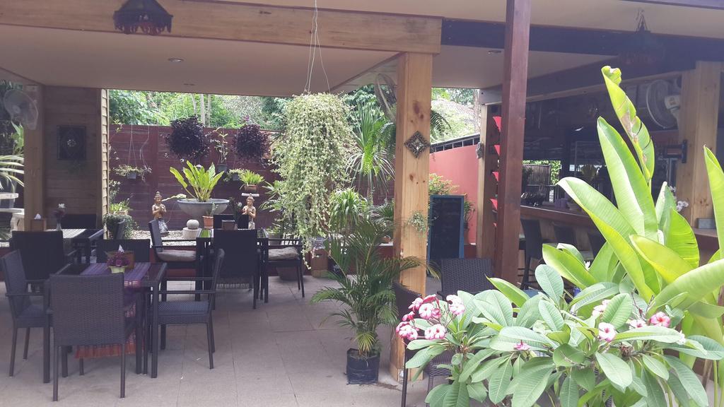 Liam'S Guesthouse Adults Only Chiang Mai Luaran gambar